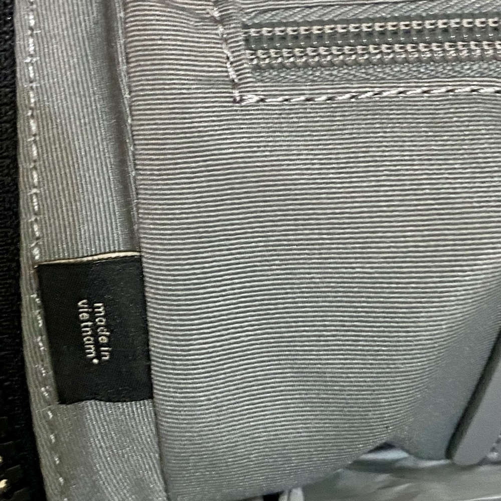 Men’s Coach Backpack Bum Track Pack Color Block Bag White C Monogram NWT - Picture 9 of 13
